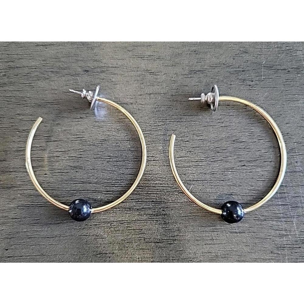 Elegant Gold Hoop Earrings